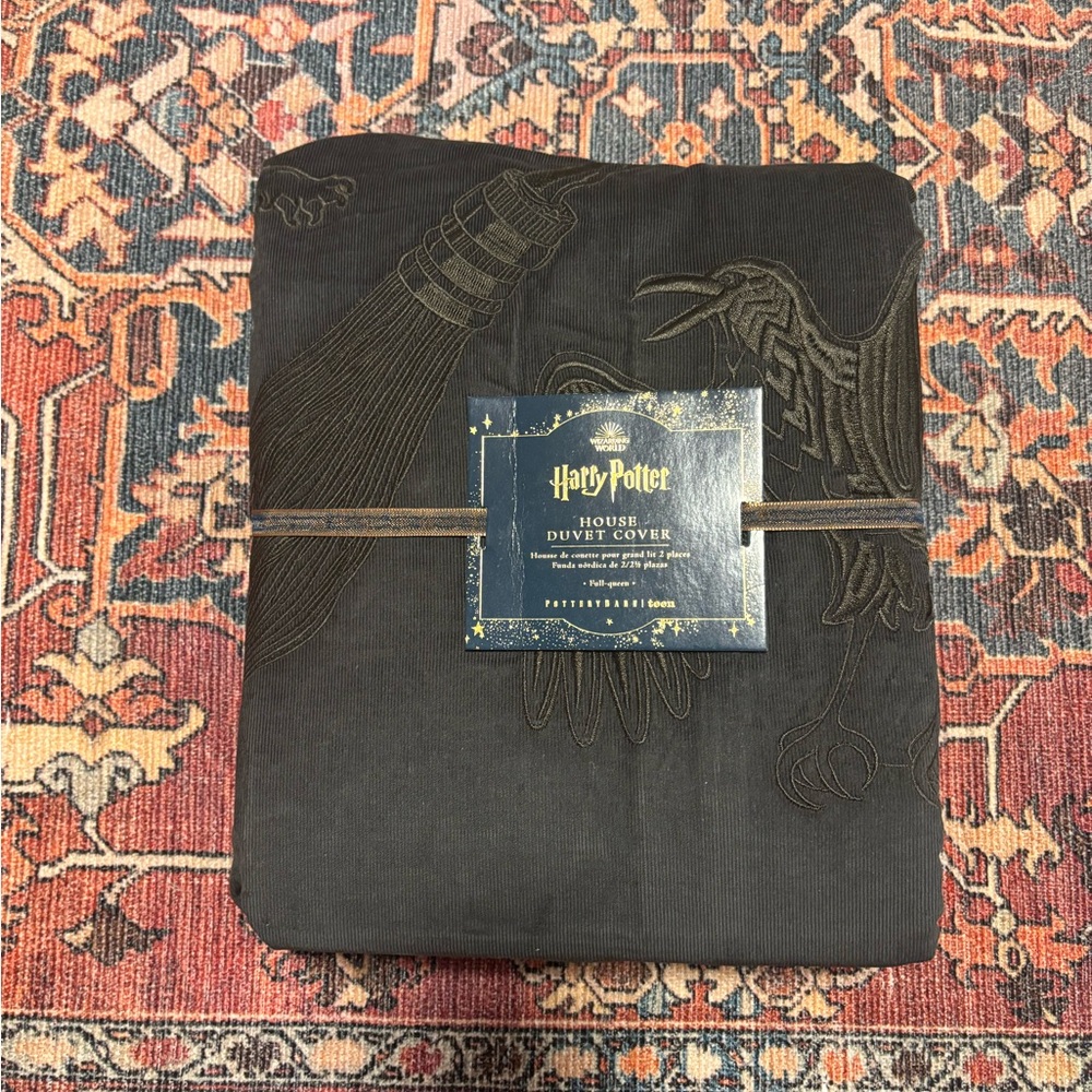 NWT Pottery barn teen Harry Potter house duvet cover full-queen